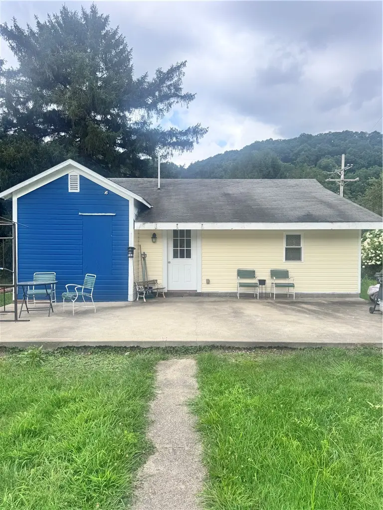 1685 Walnut Bend Rd, Oil City, PA 16301 - #1