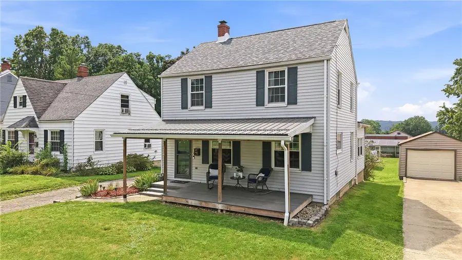 891 Bon Air Dr, Sharon, PA 16146 - #2