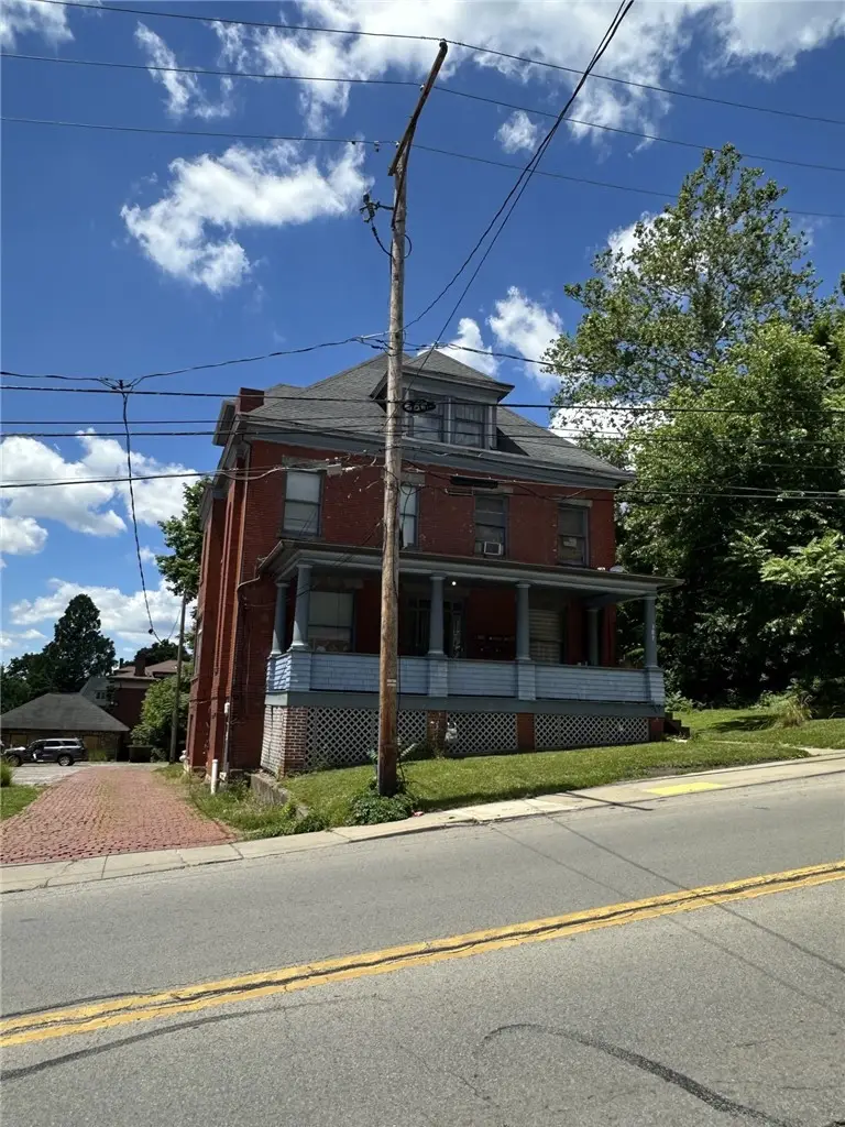 307 Highland Ave, New Castle, PA 16101 - #1