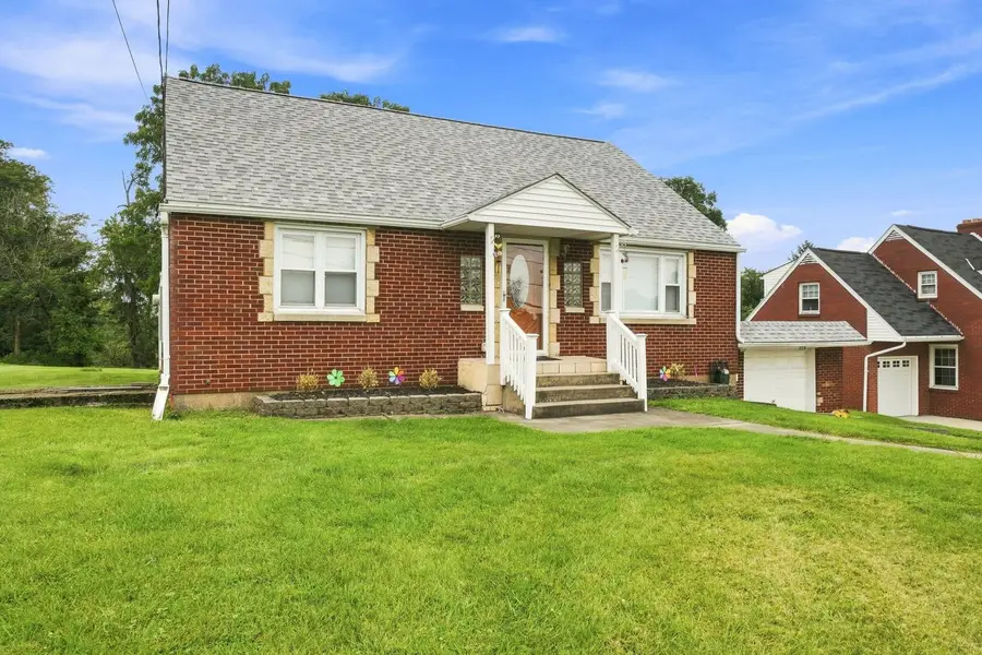 494 Lougeay Road, Pittsburgh, PA 15235 - #2