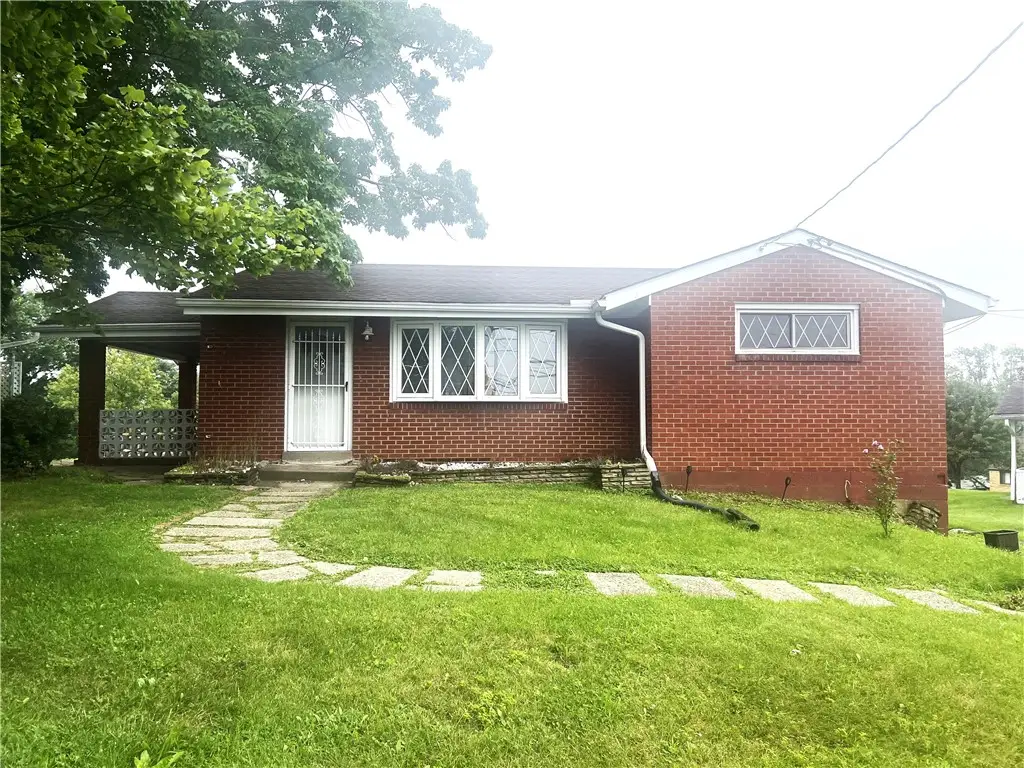 297 Ewings Mill Rd, Coraopolis, PA 15108 - #1