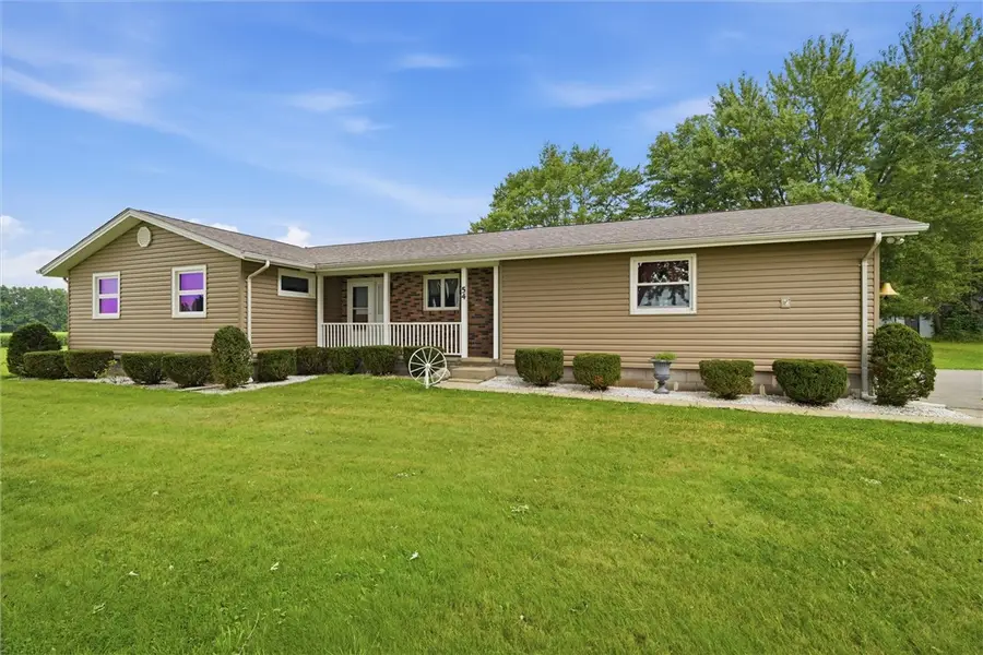 54 Gearhart Rd, Pulaski, PA 16143 - #2