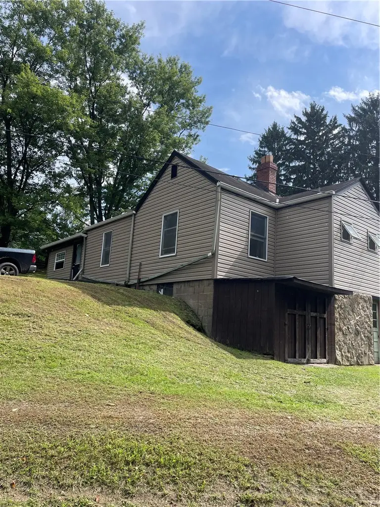 237 Fox Stop Rd, Charleroi, PA 15022 - #2