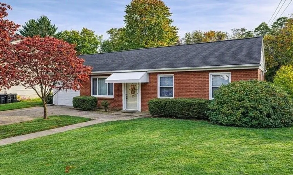 110 Sunset Dr, Monroeville, PA 15146 - #1