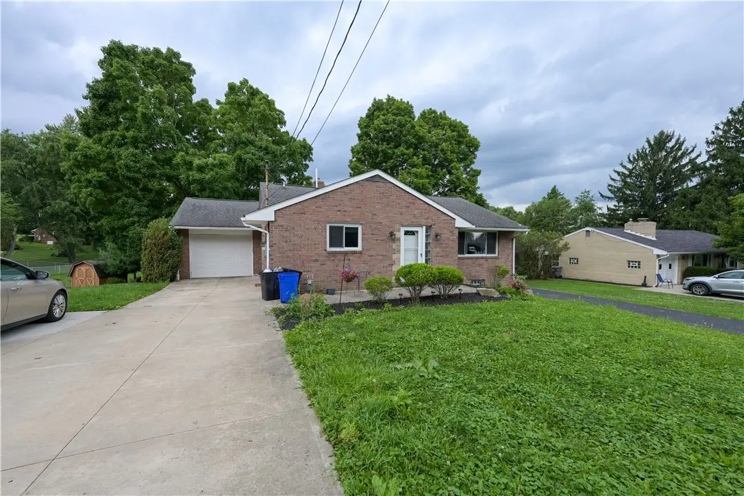 1013 Shenango Rd, Beaver Falls, PA 15010 - #1