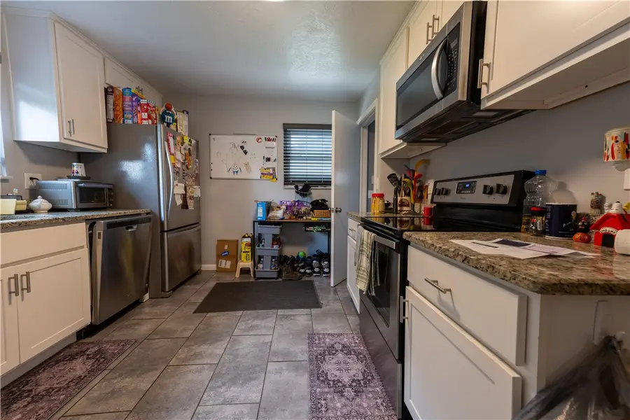 1013 Shenango Rd, Beaver Falls, PA 15010 - #3
