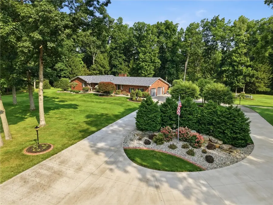 136 Woodshire, Greenville, PA 16125 - #2