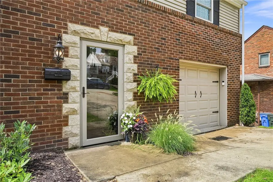 4916 Plymouth Road, Pittsburgh, PA 15227 - #3