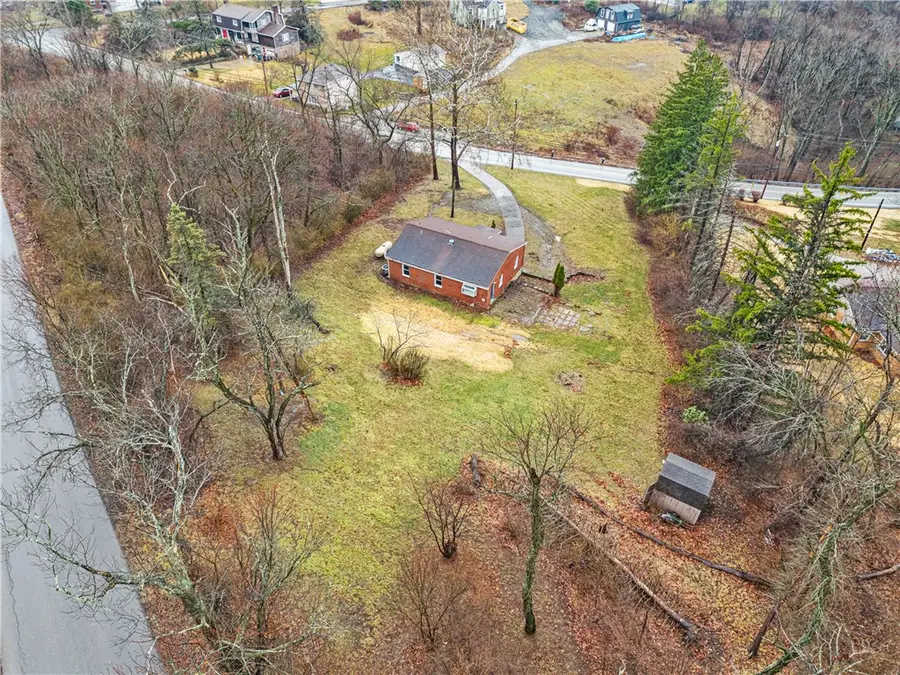 134 Baldwin Rd, Carnegie, PA 15106 - #3