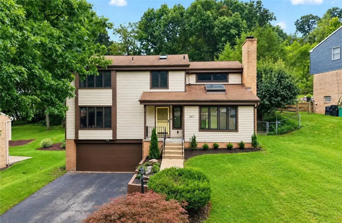267 Kinvara Dr, Pittsburgh, PA 15237 - #1