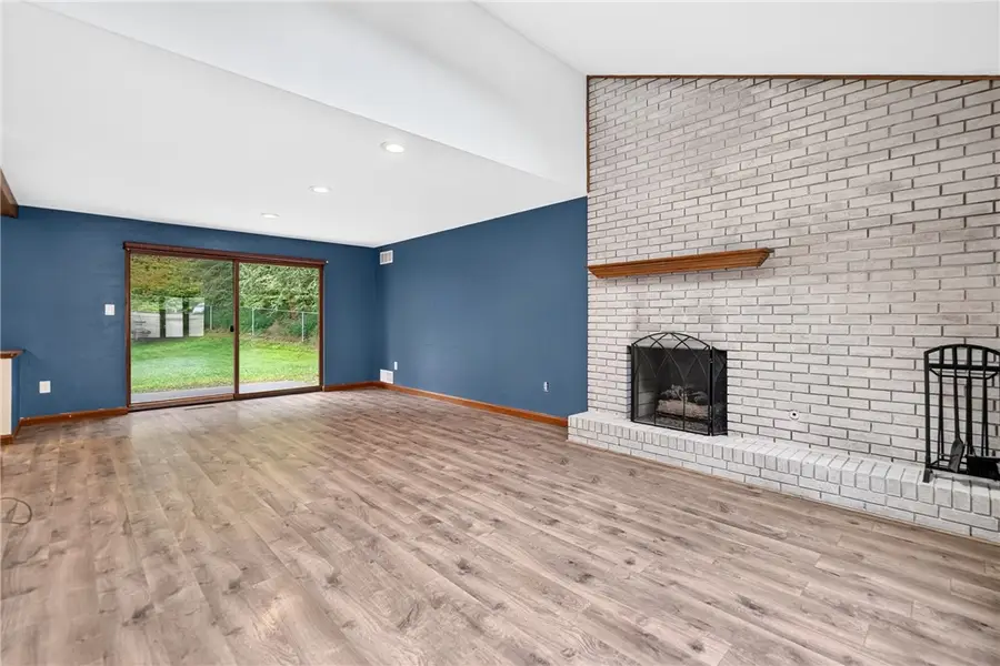 267 Kinvara Dr, Pittsburgh, PA 15237 - #3
