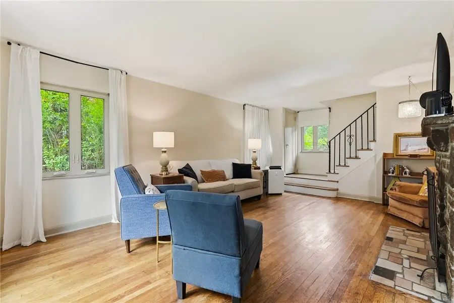 1805 Mcnary Blvd, Pittsburgh, PA 15221 - #3
