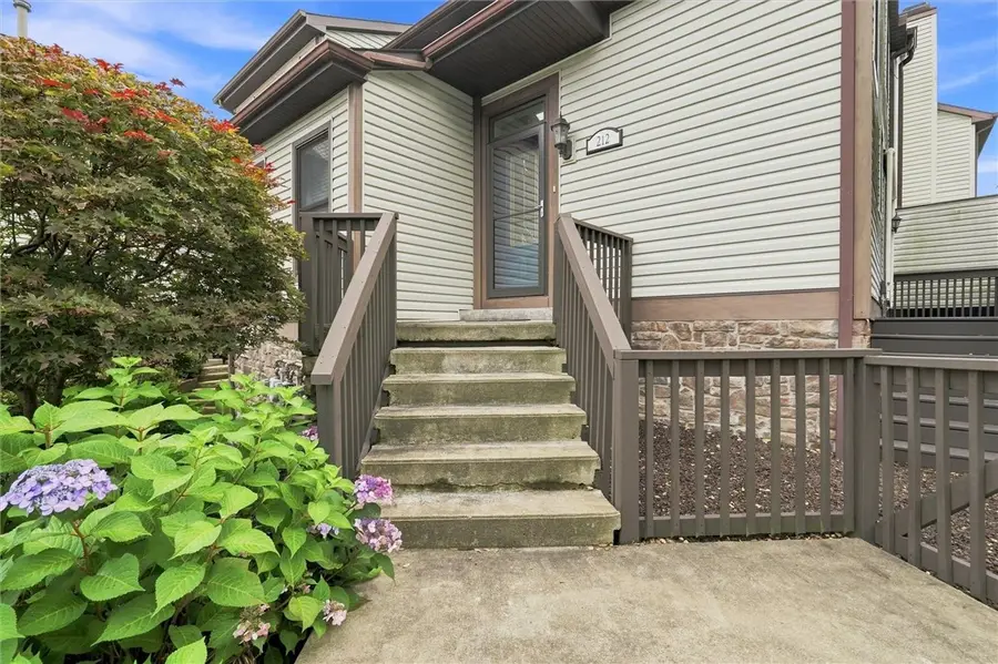 212 Spring Run Dr #212, Monroeville, PA 15146 - #3