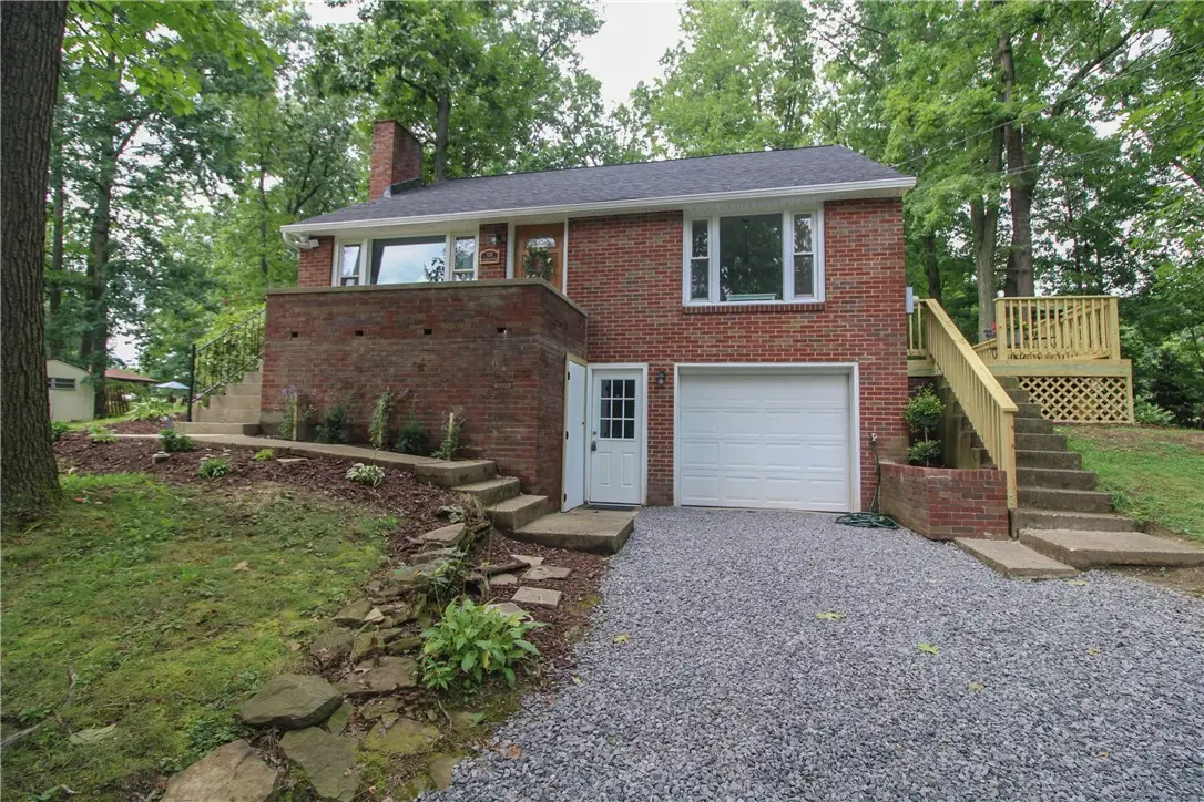 124 Georgetown Rd, Beaver Falls, PA 15010 - #1