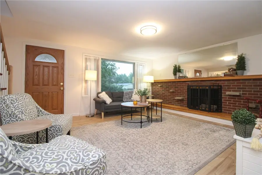 124 Georgetown Rd, Beaver Falls, PA 15010 - #3