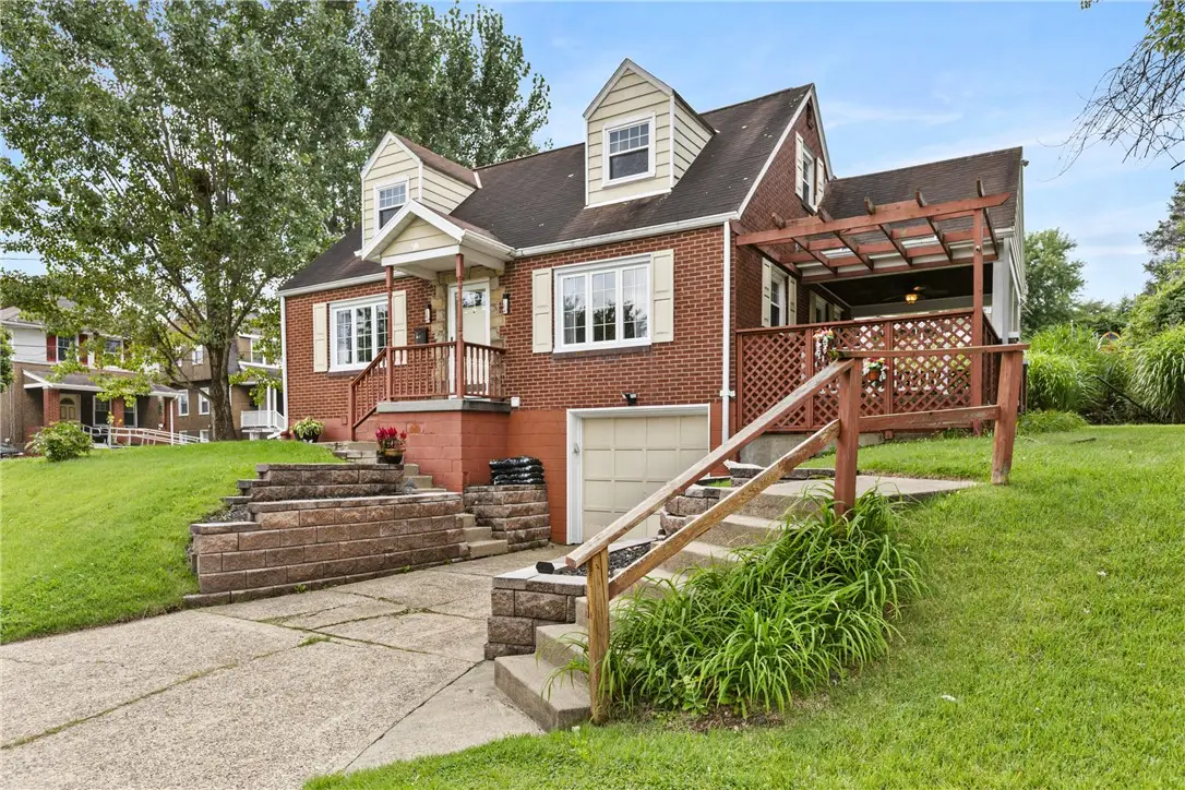 921 Athalia Ave, Monessen, PA 15062 - #1