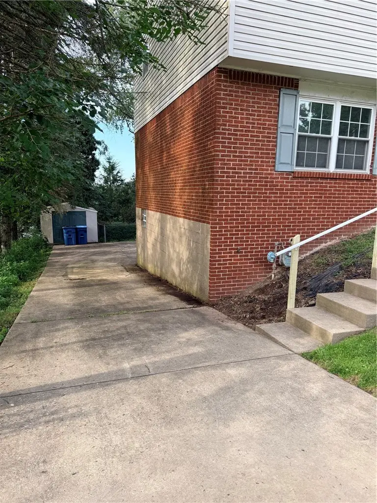 121 Knoll Dr, Verona, PA 15147 - #3