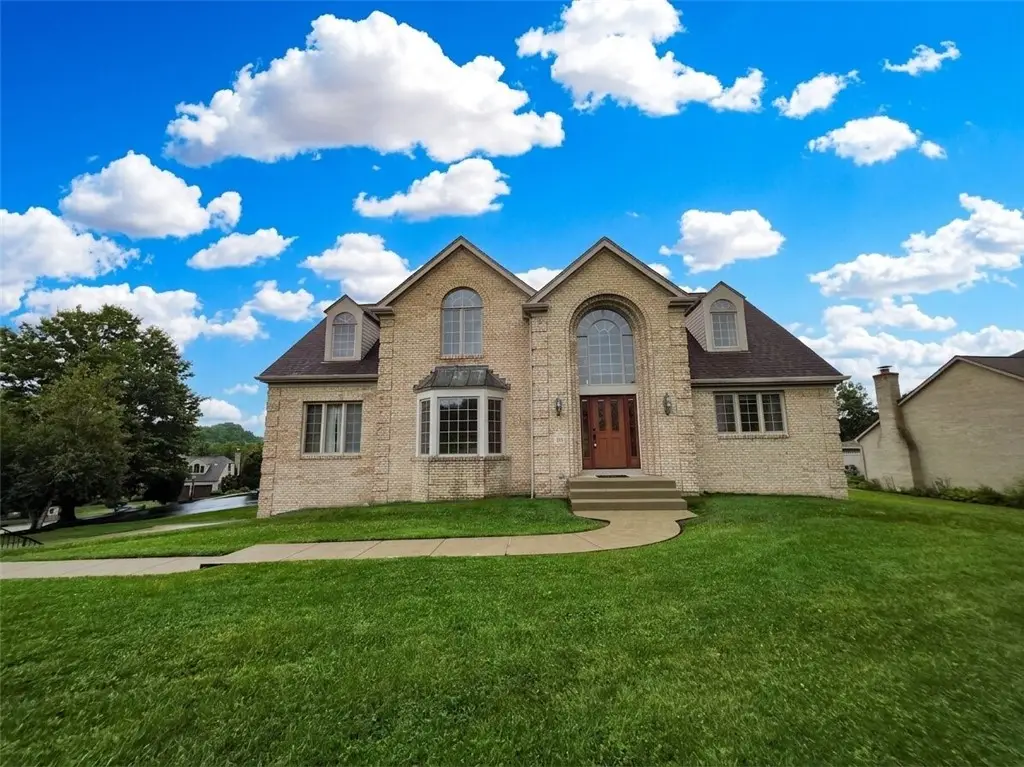 240 William Dr, Canonsburg, PA 15317 - #1