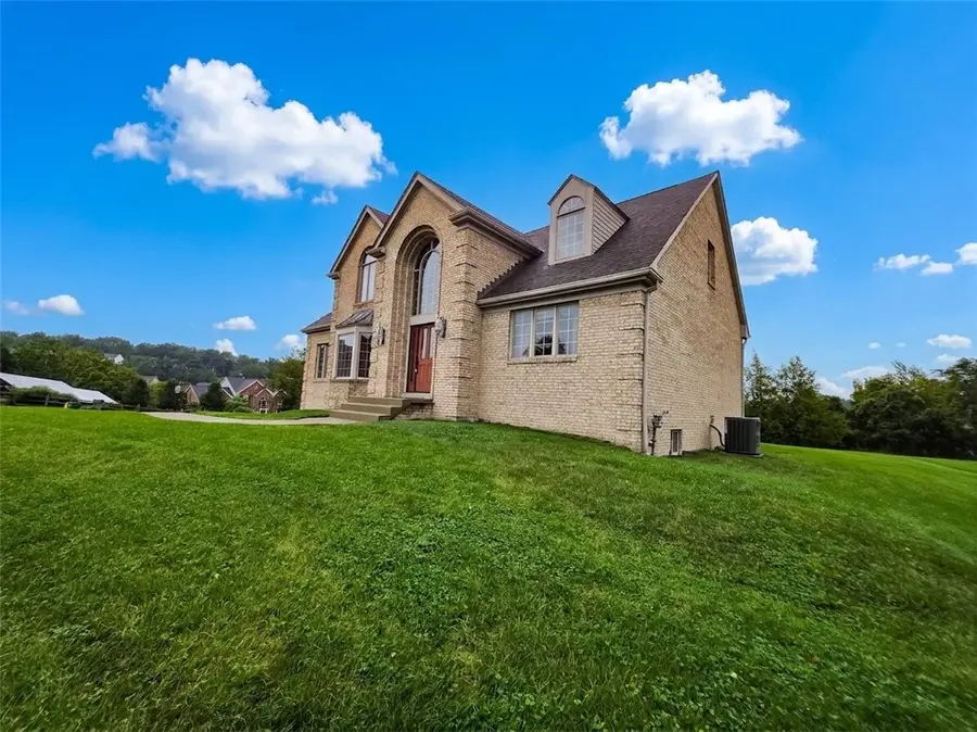 240 William Dr, Canonsburg, PA 15317 - #2