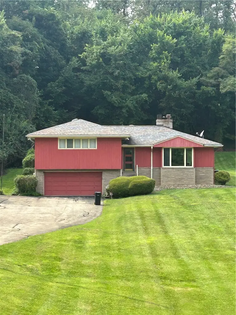 1820 Greenock Buena Vista Rd, McKeesport, PA 15135 - #1