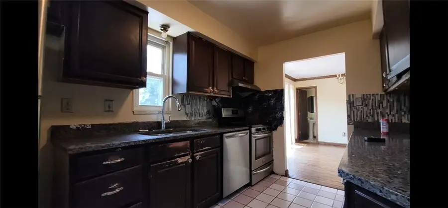 4674 Wilburke Ave, Pittsburgh, PA 15236 - #2