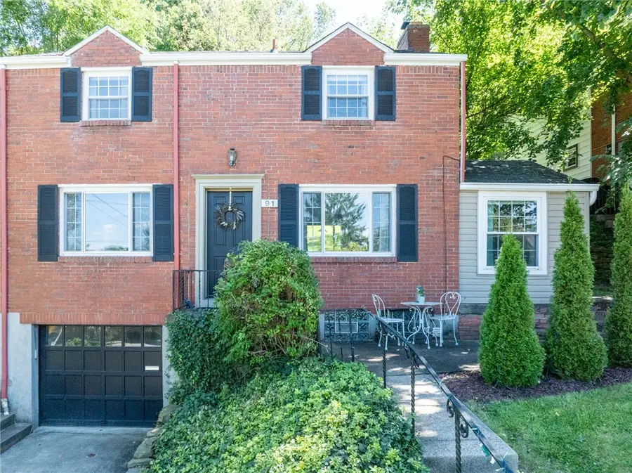 91 Seneca Dr, Pittsburgh, PA 15228 - #2