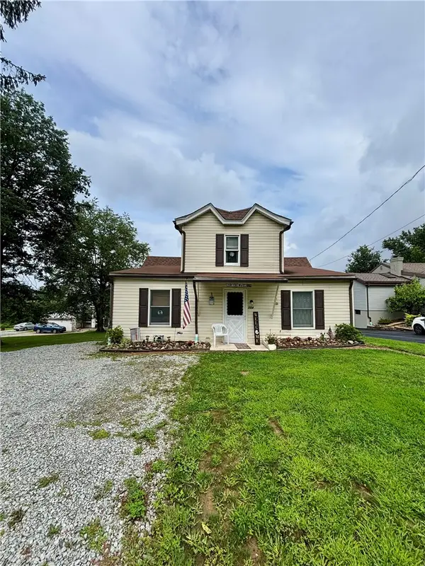 354 1st Street, Irwin, PA 15642