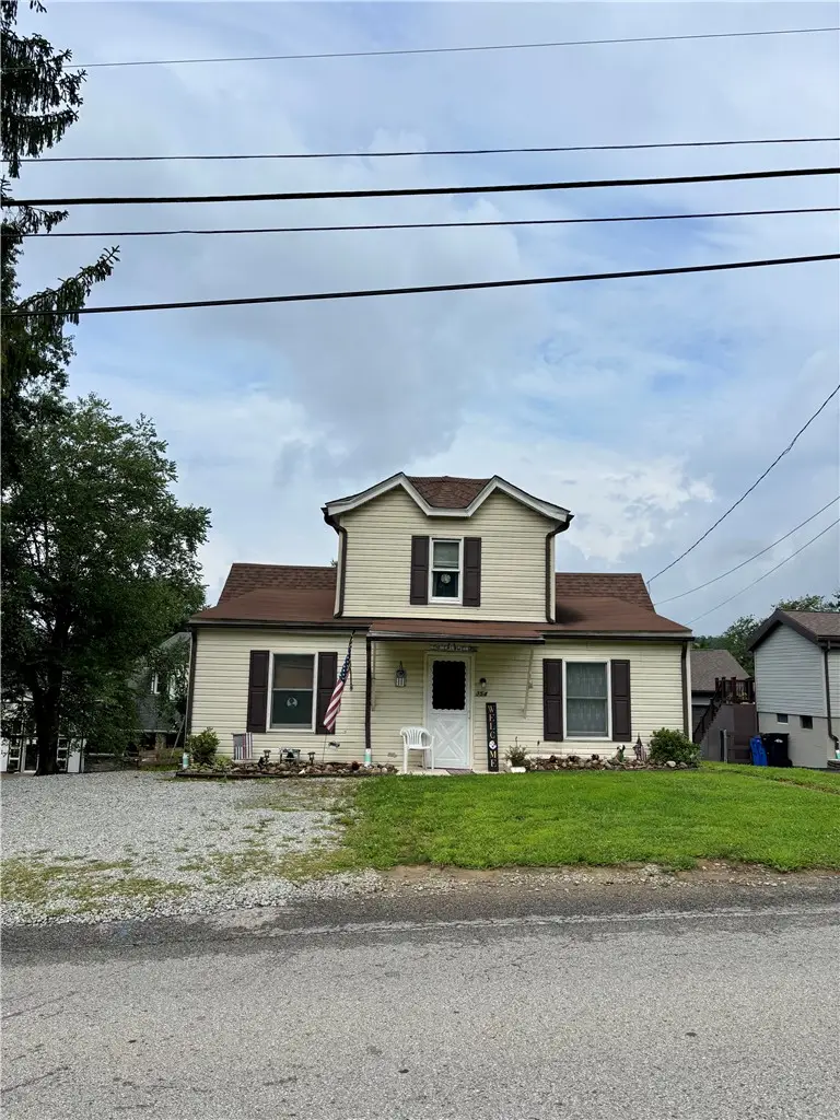354 1st Street, Irwin, PA 15642 - #2