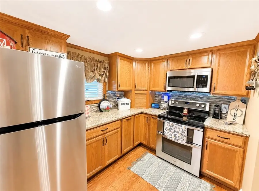 4 Hayes St, Dunbar, PA 15431 - #3