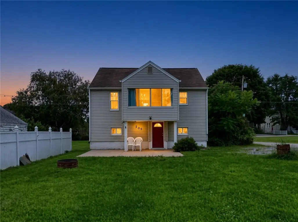509 Deemer Ave, Ellwood City, PA 16117 - #1