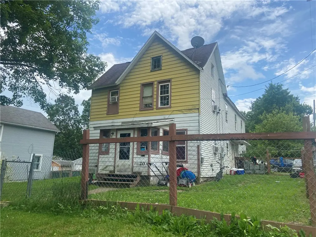 20 Grant St, Union City, PA 16438 - #1