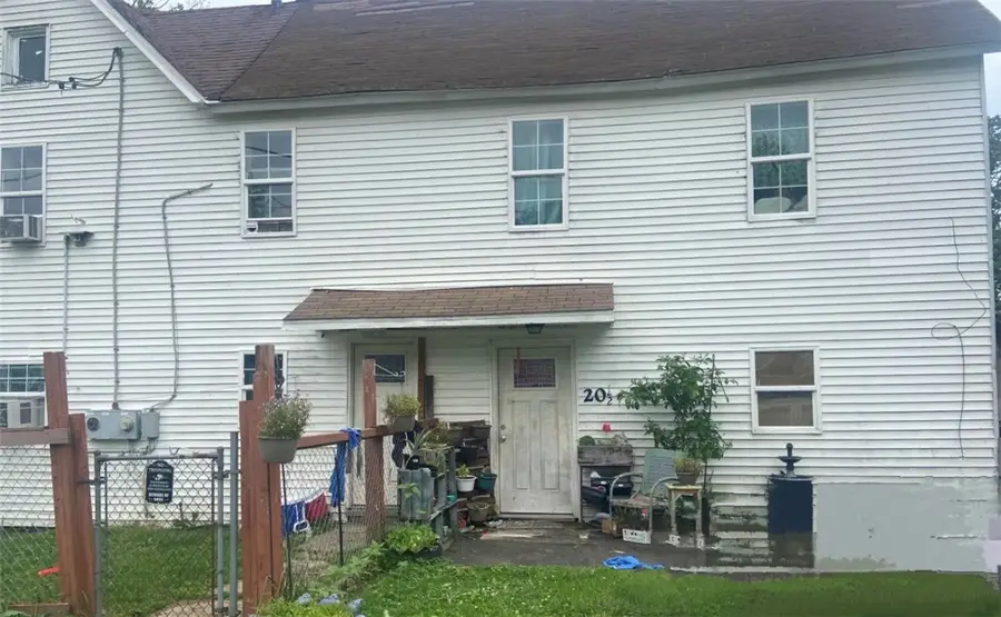 20 Grant St, Union City, PA 16438 - #3