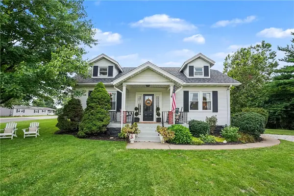 481 Cecil Henderson Rd, Cecil, PA 15321