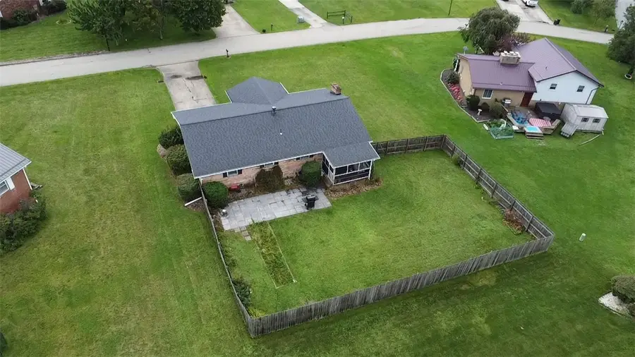 302 Virginia Cir, Uniontown, PA 15401 - #3