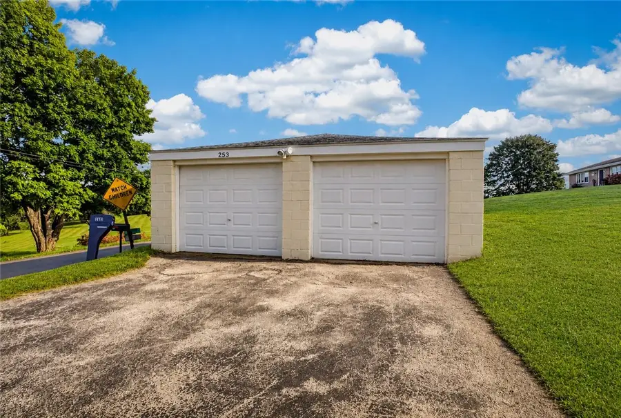 253 Lanik Rd, Bentleyville, PA 15314 - #2