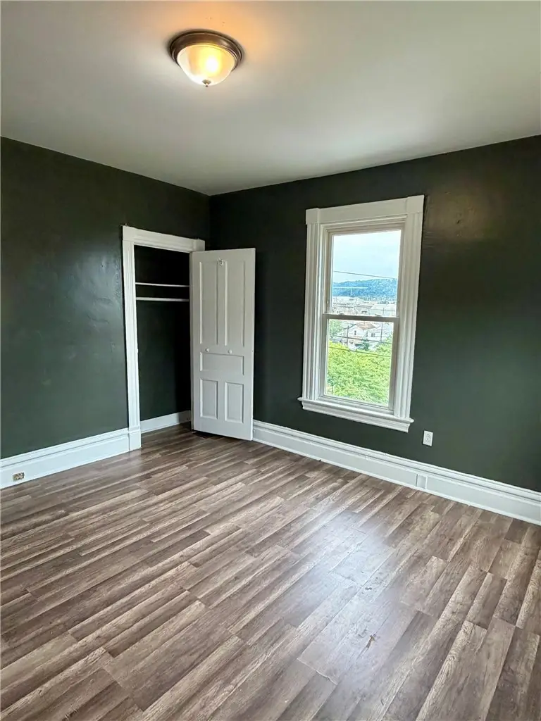 111 Churchill St, McKees Rocks, PA 15136 - #2