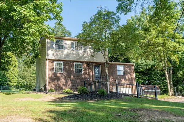 155 Thorndale Dr, Beaver Falls, PA 15010