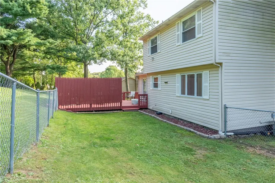 155 Thorndale Dr, Beaver Falls, PA 15010 - #2
