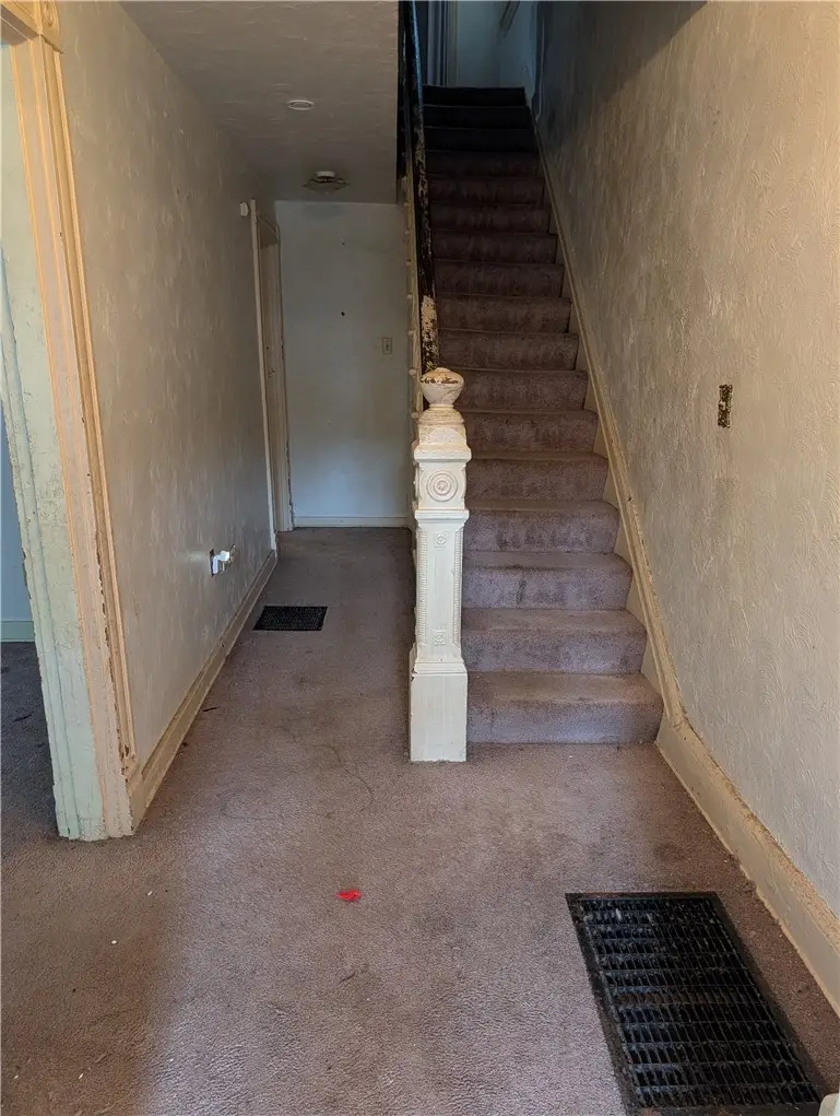 2925 Stafford St, Pittsburgh, PA 15204 - #2