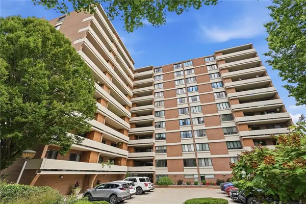 220 N Dithridge #306, Pittsburgh, PA 15213