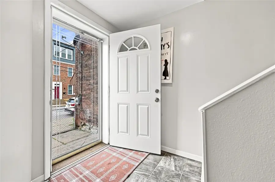 117 44th Street, Pittsburgh, PA 15201 - #3