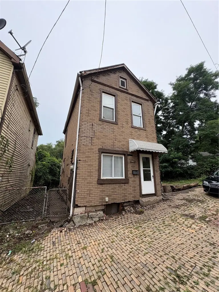 907 Walnut Street, North Braddock, PA 15104 - #3