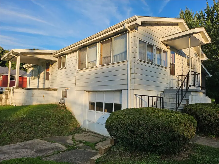 617 New Castle Rd, Slippery Rock, PA 16057 - #2