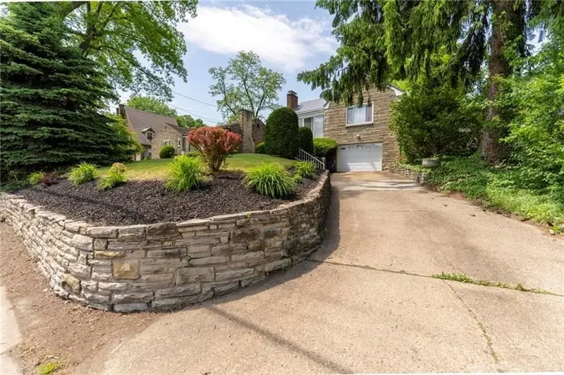 424 Bower Hill Rd., Pittsburgh, PA 15228 - #1