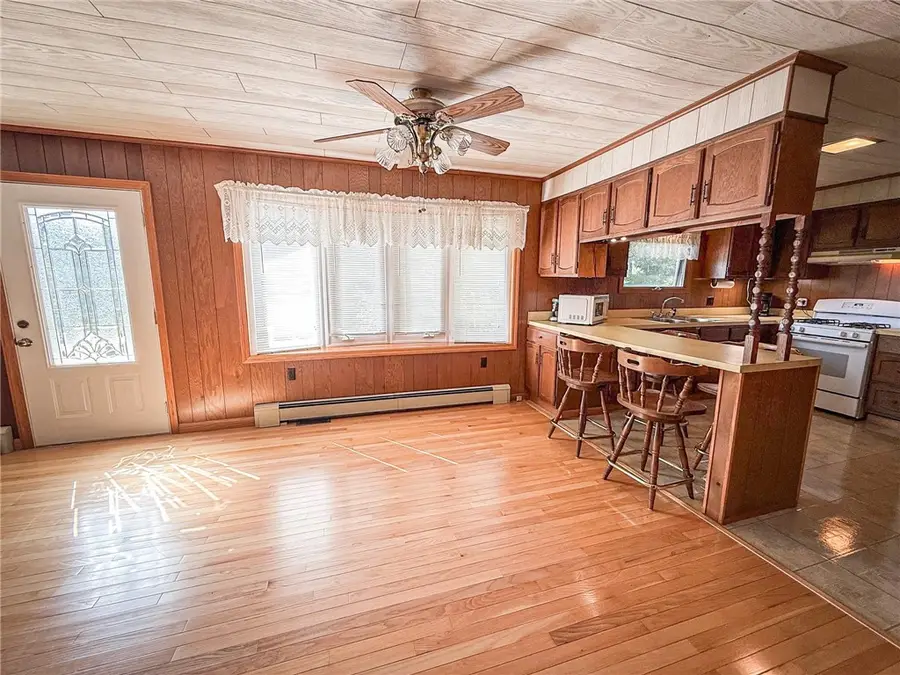 552 Queenstown Rd, Karns City, PA 16041 - #3