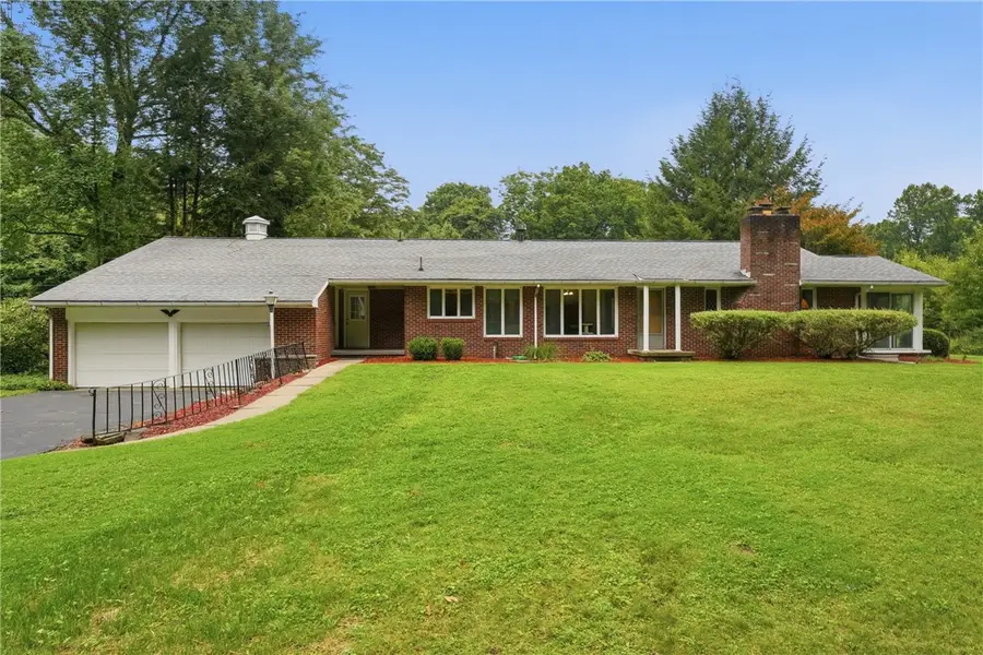 178 Donation Rd, Greenville, PA 16125 - #2
