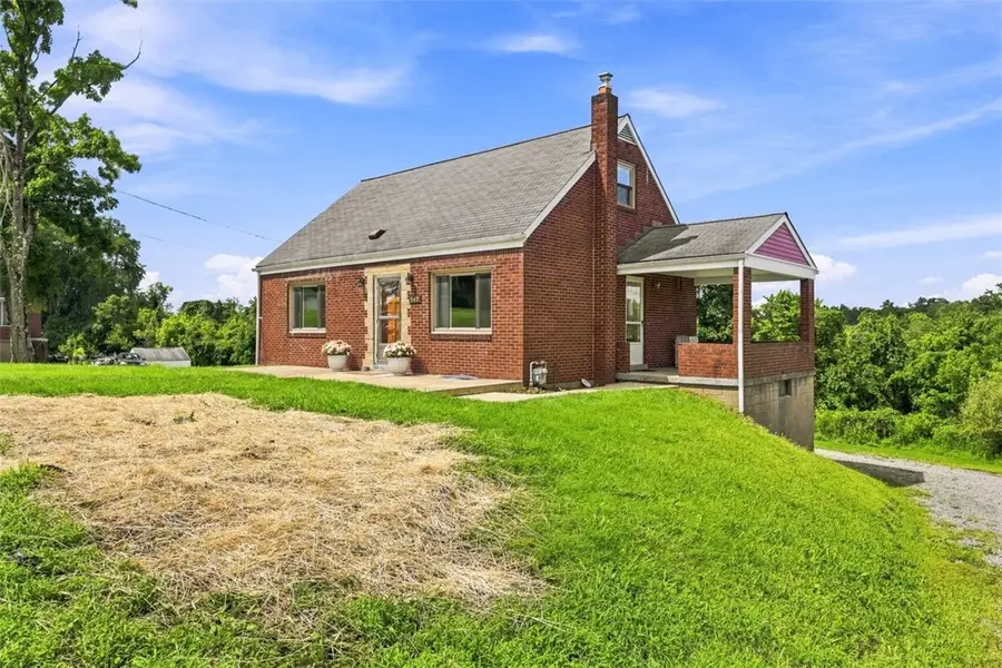 545 Center Hill Rd, Pittsburgh, PA 15239 - #3