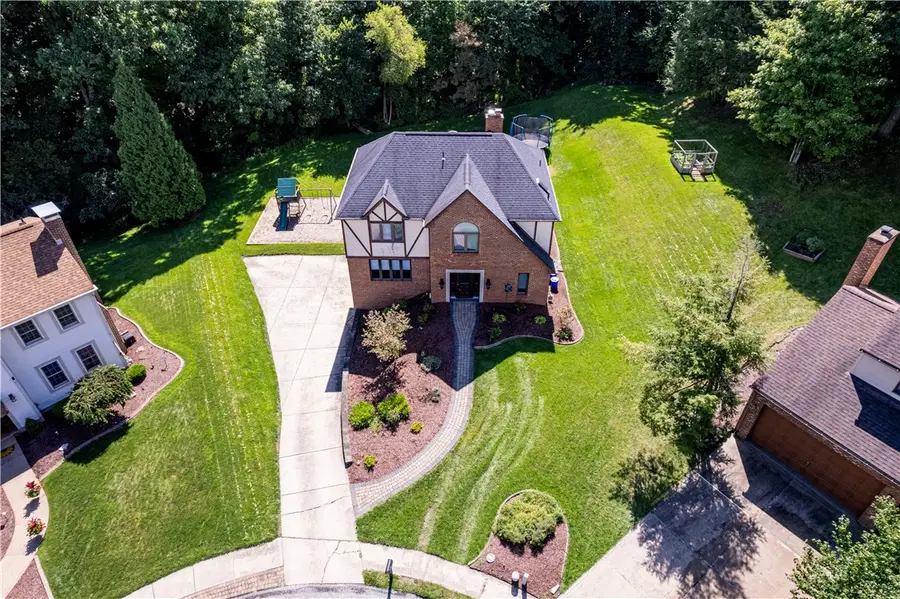128 Pauline Dr, Monroeville, PA 15146 - #3