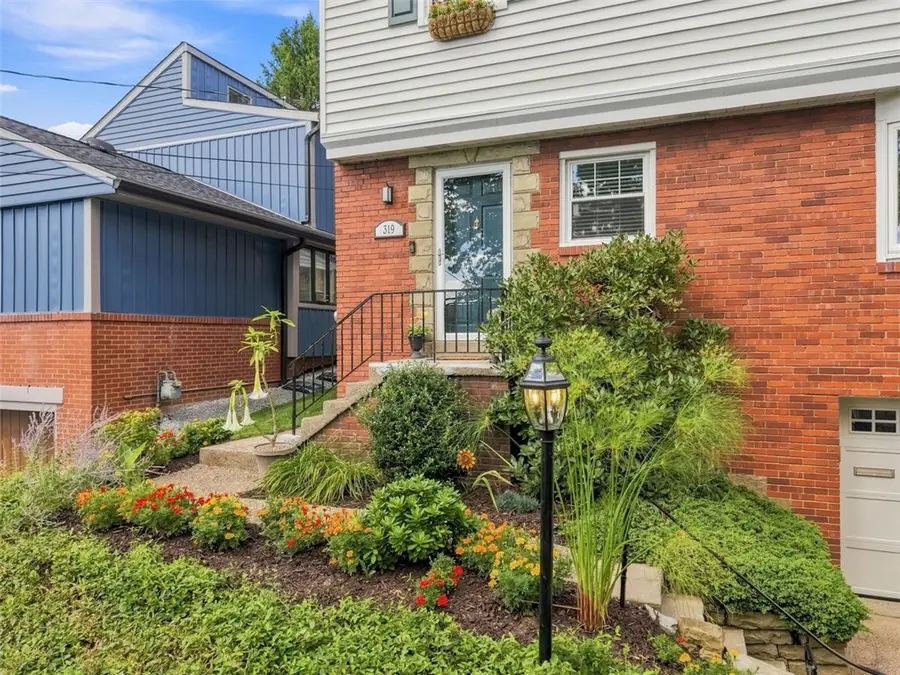 319 Questend Ave, Pittsburgh, PA 15228 - #2