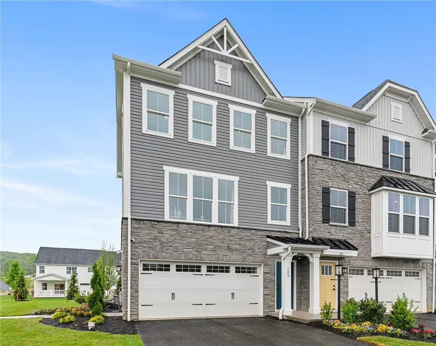 160 Ironwood Street, Zelienople, PA 16063 - #2